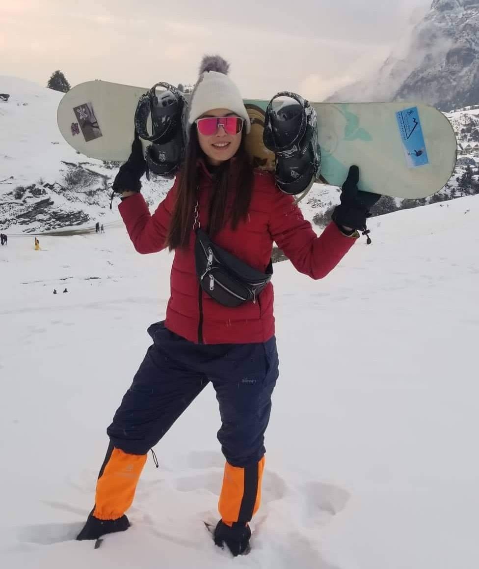 Shrinkhala Khatiwada Skiing in Kalinchowk | Ambassador Visit Nepal 2020